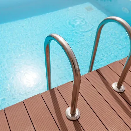Thalassa Beach Front Apartman